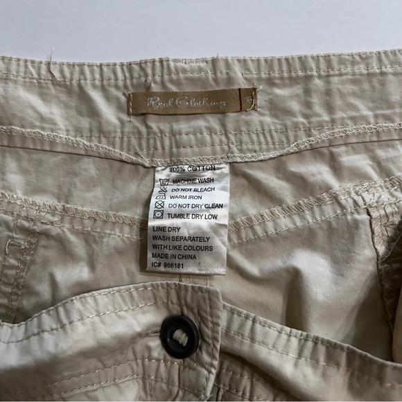 Real Clothing Shorts Women’s Size 18 Tan Khaki Cargo Utility Grunge Tactical - Picture 11 of 12